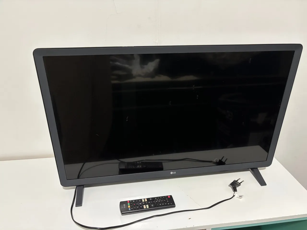 Smart TV LG 32? HD - Modelo 32LM627BPSB com Wi-Fi, HDMI e controle original