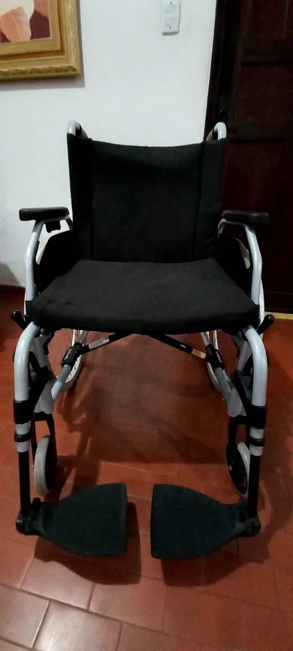 Cadeira hospitalar 