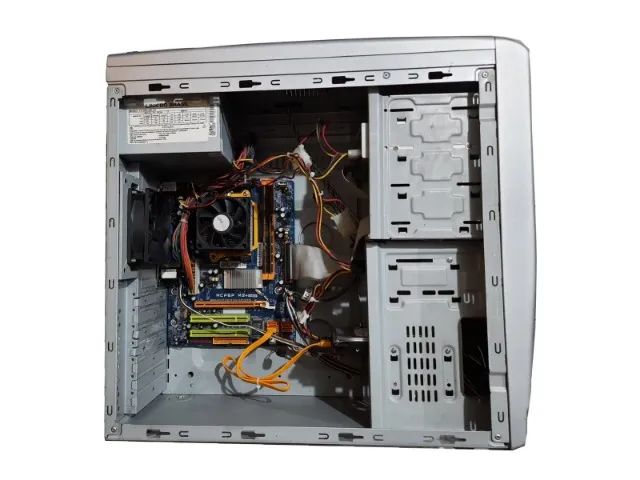 Computador AMD Athlon II X4 620 ( 4 x 2.6 Ghz) - Foto 2