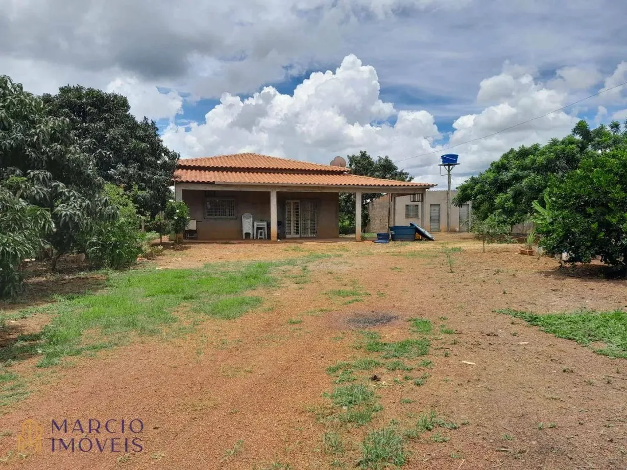 Chácara com 4 dormitórios à venda, 10000 m² por R$ 400.000 - Área Rural de São Sebastião -