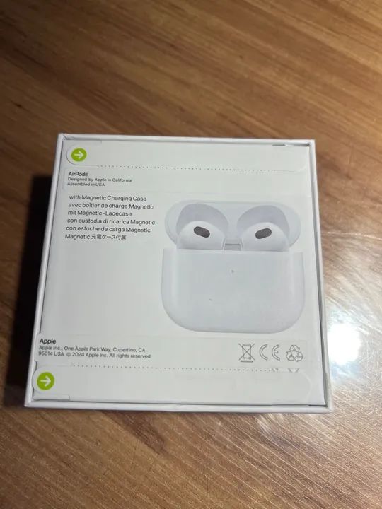 AirPods Pro (2ª geração) com estojo de recarga MagSafe (USB-C) Branco - Foto 2