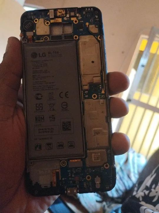 Placa-mãe LG K40S desbloqueada Funcionando sem as Câmeras Rocha Miranda 