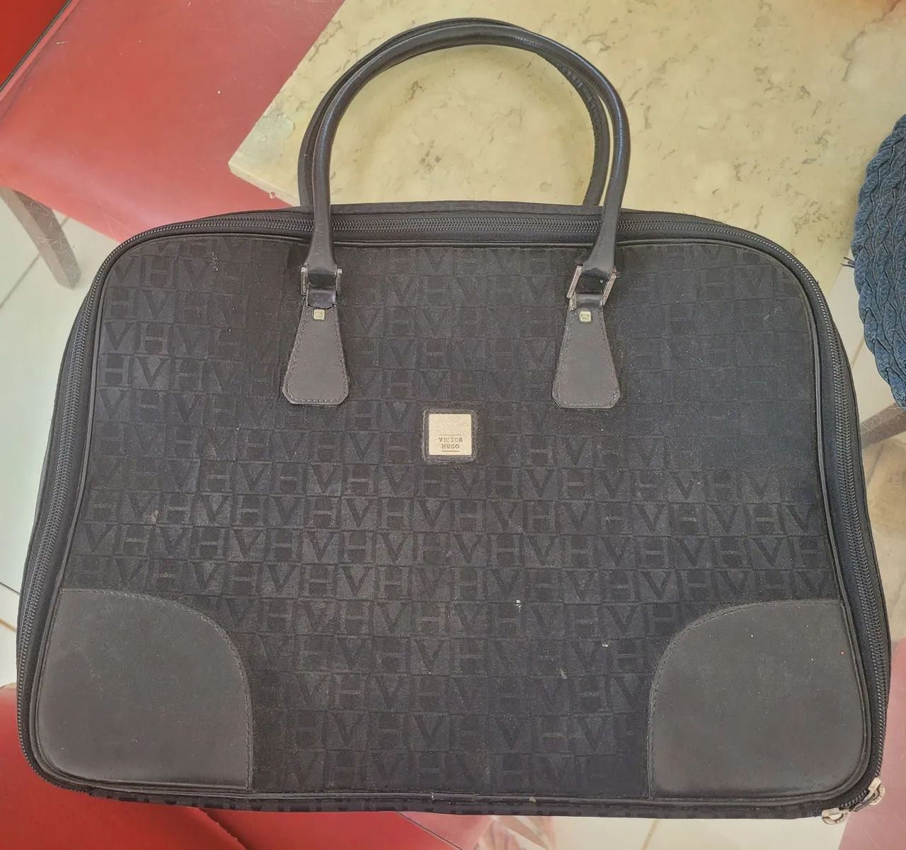 Bolsa de notebook  Victor Hugo