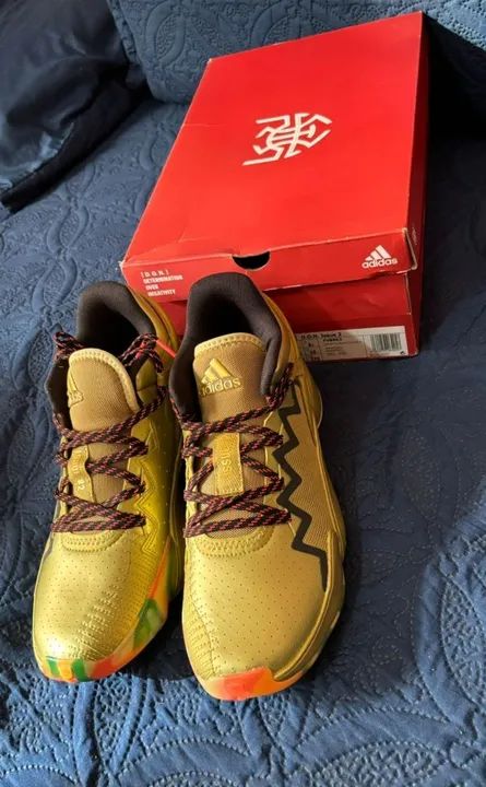 Tênis Adidas D.O.N. Issue 2 - Dourado - Foto 2