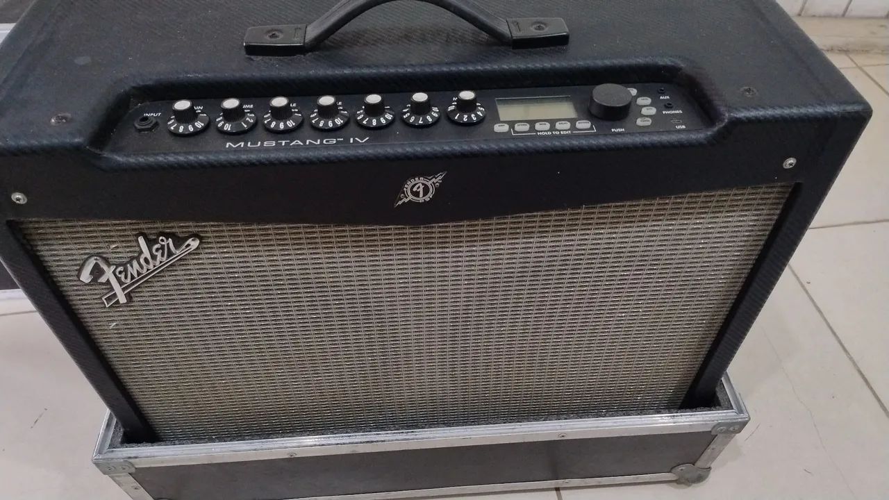 Amplificador Fender Mustang IV - Foto 2
