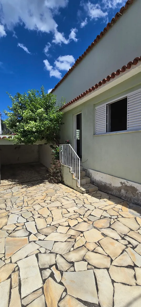 Casa com localização privilegiada no Centro de Piraí