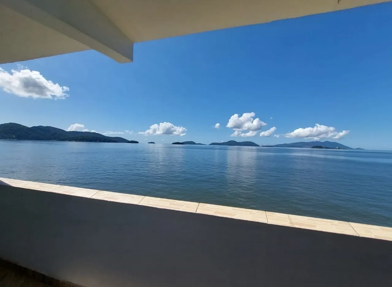 Alugo muriqui, casa