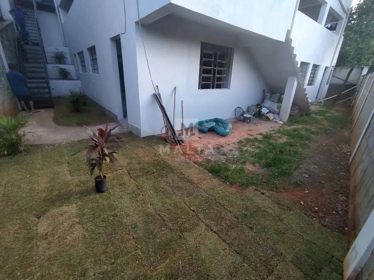 Salão/Andar Corrido Comercial de 280m² em Sarzedo - Foto 4