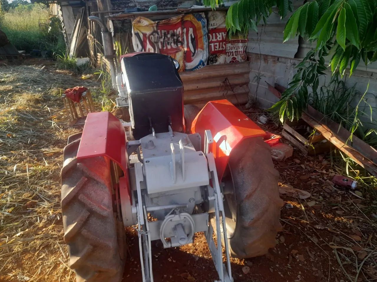 Trator Agrale 4100 (4x2) 15cv  - Foto 3