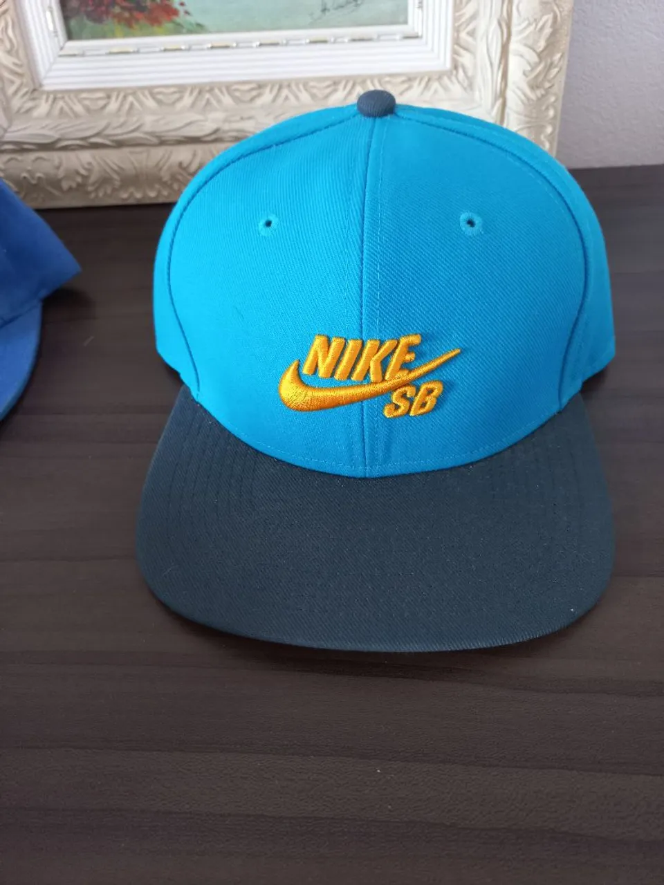 Boné Nike SB azul e preto