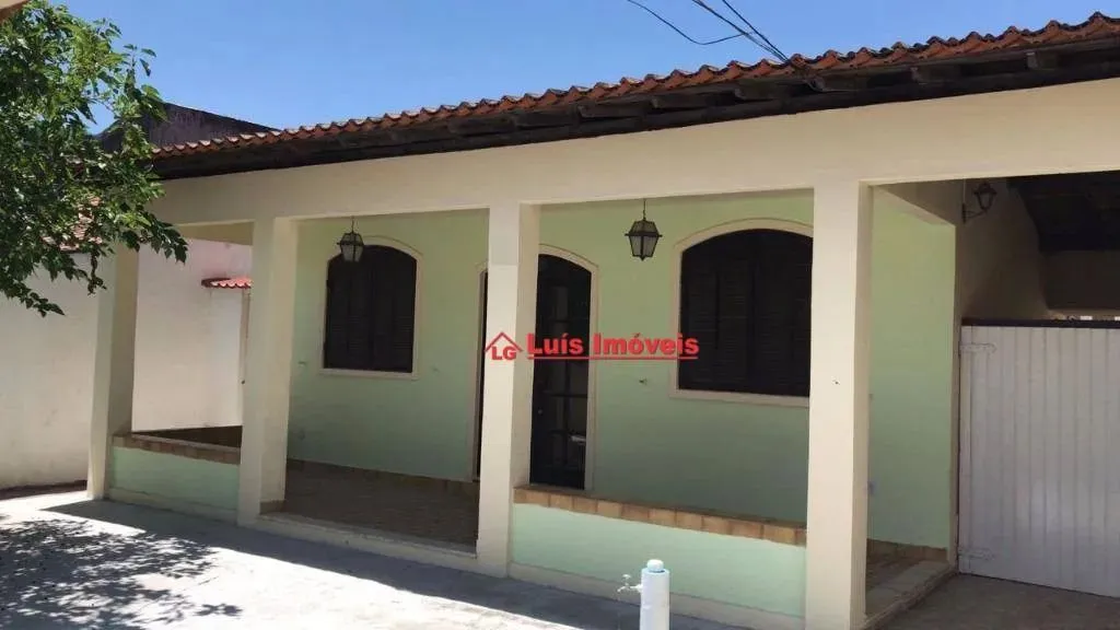 Casa com 3 dormitórios para alugar, 100 m² por R$ 3.645,00/mês - Itaipu - Niterói/RJ