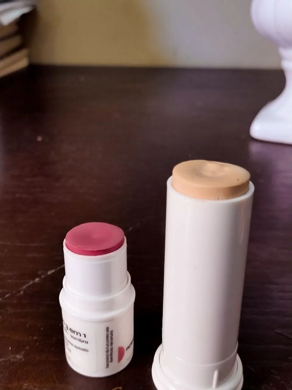 Base/protetor solar em sthick n° 10 e blush na cor malva da Ollie. Novos (sem uso) - Foto 4