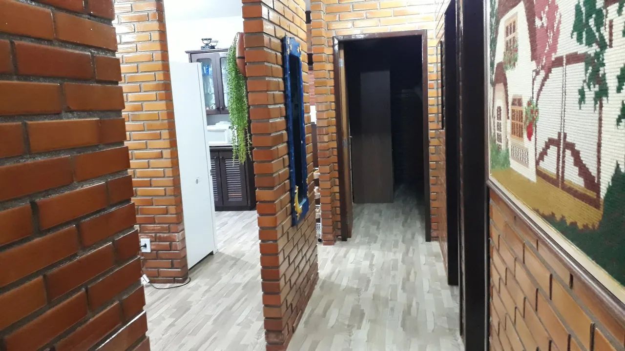 Casa para temporada a 80 metros da praia de Itaguaçu, em Santa Catarina - Foto 6