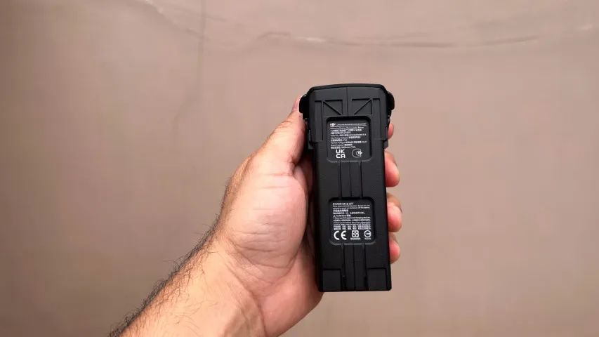 Bateria Dji Mavic 3 (Classic, Pro E Cine) - Seminova Com Apenas 13 Ciclos - Foto 3