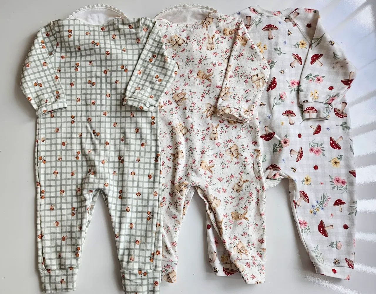 Macacões de bebê estampados - Mini & Co - Foto 2