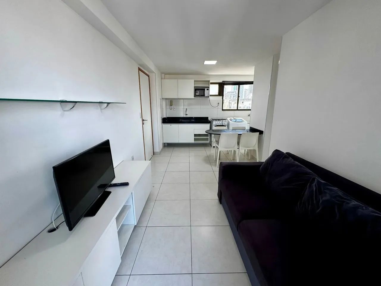 Imóvel para aluguel possui 57 metros quadrados com 2 quartos em Boa Viagem - Recife - PE - Foto 3