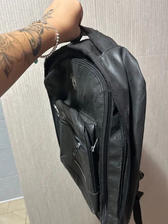 Mochila Preta Company - Usada - Foto 2