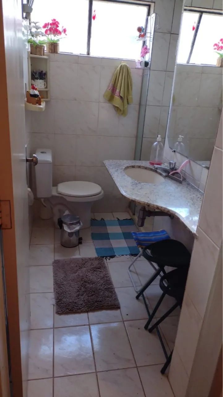 Alugo quarto individual e mobiliado 