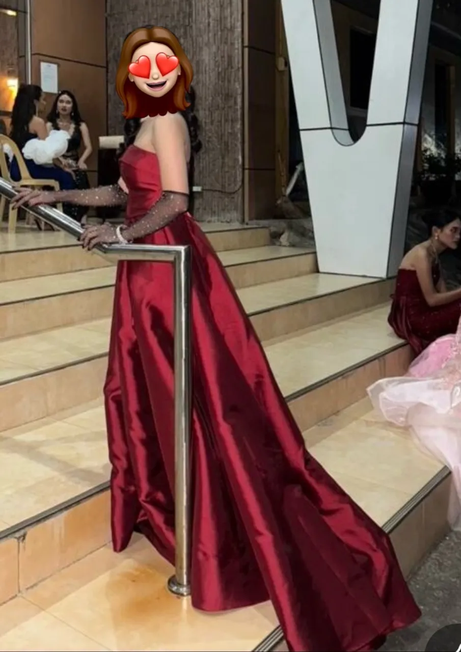 Vestido de Festa Vermelho Elegante