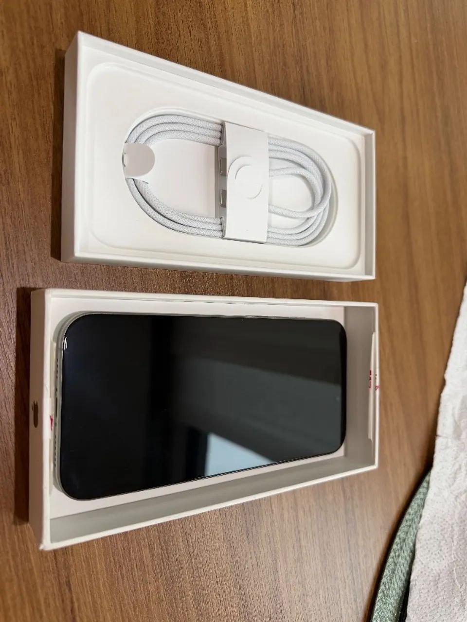 Iphone 16 Pro Max, 256 GB, cor cinza - Celulares e Smartphones