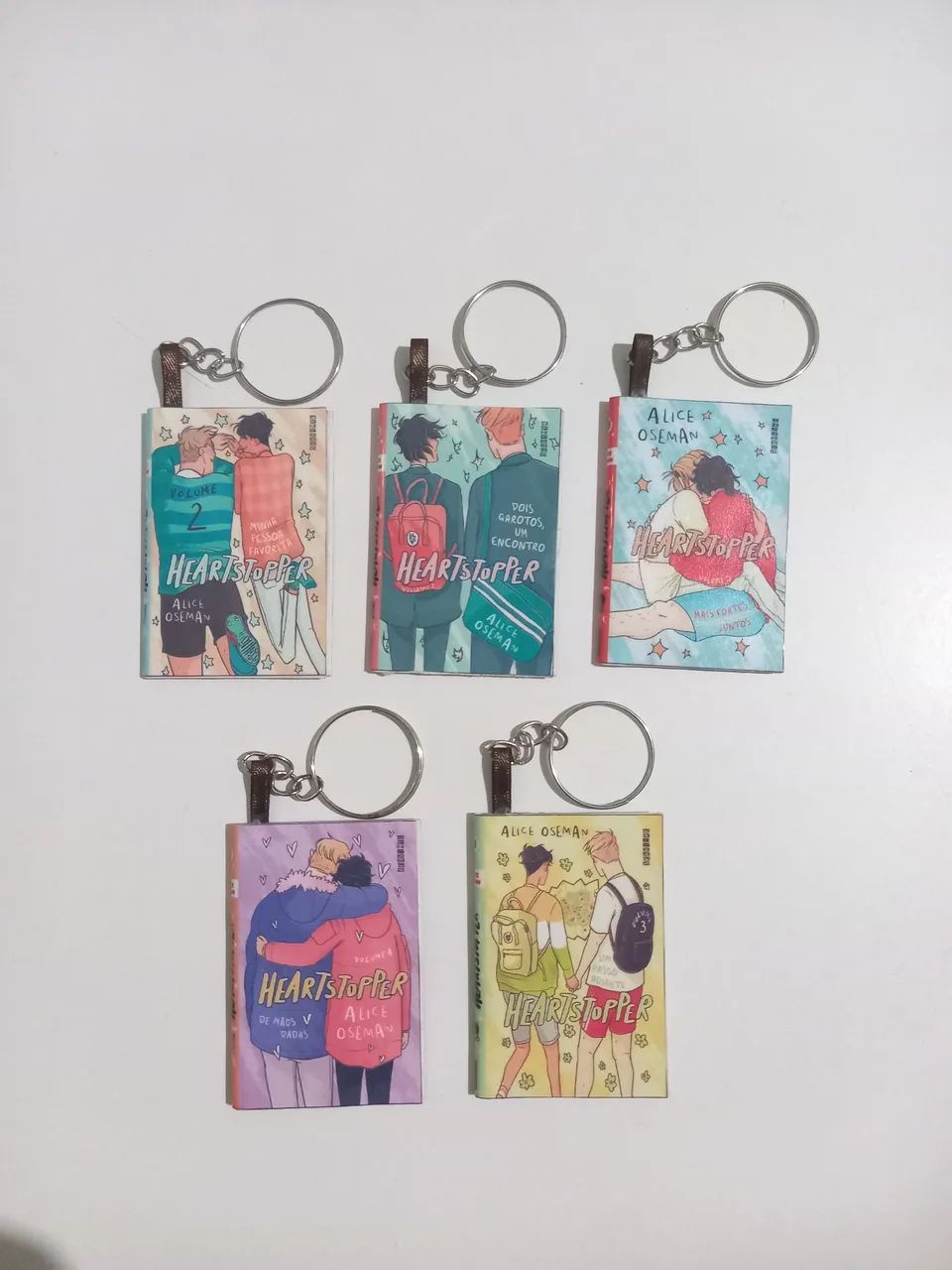 5 chaveiros Heartstopper TUDO por 5,00 [leia o anúncio]<br> - Foto 2