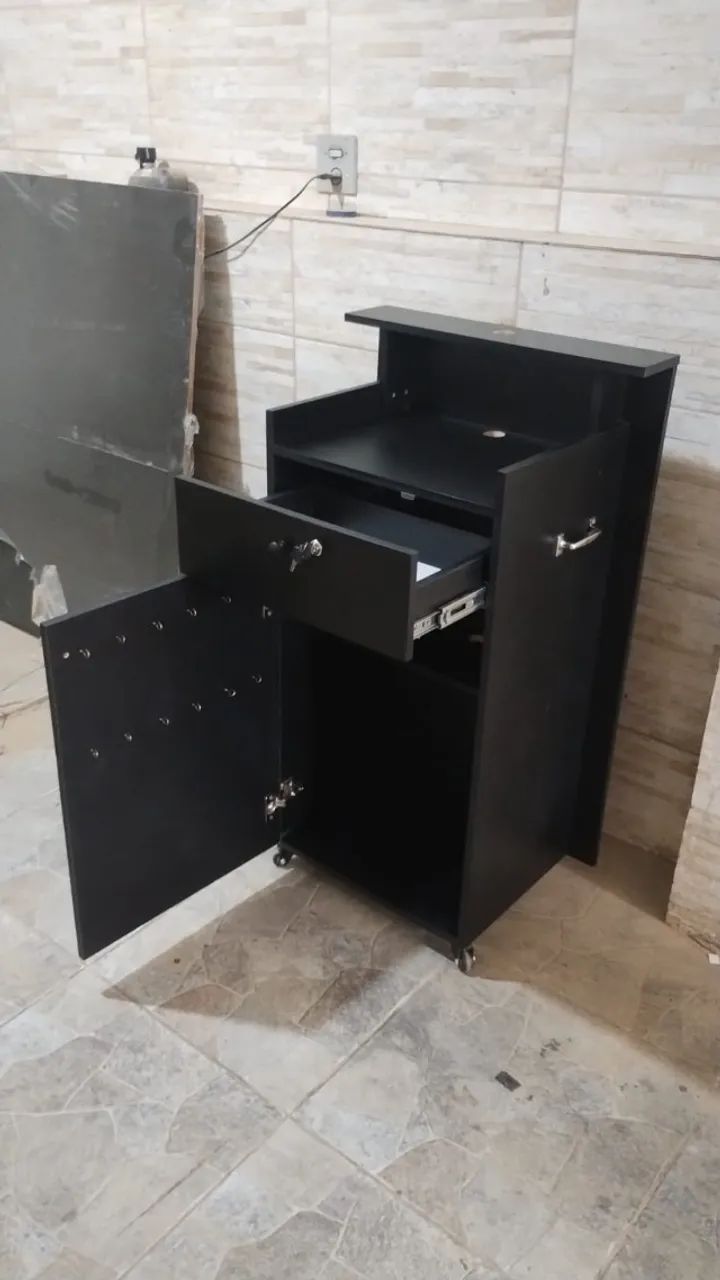 Balcão Valet Profissional + Guarda sol 2mt ( logo 30x30 Cortesia) - Foto 2