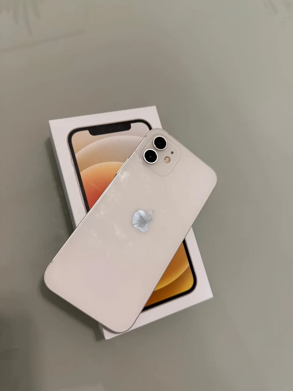 Iphone 12 - 128Gb Branco