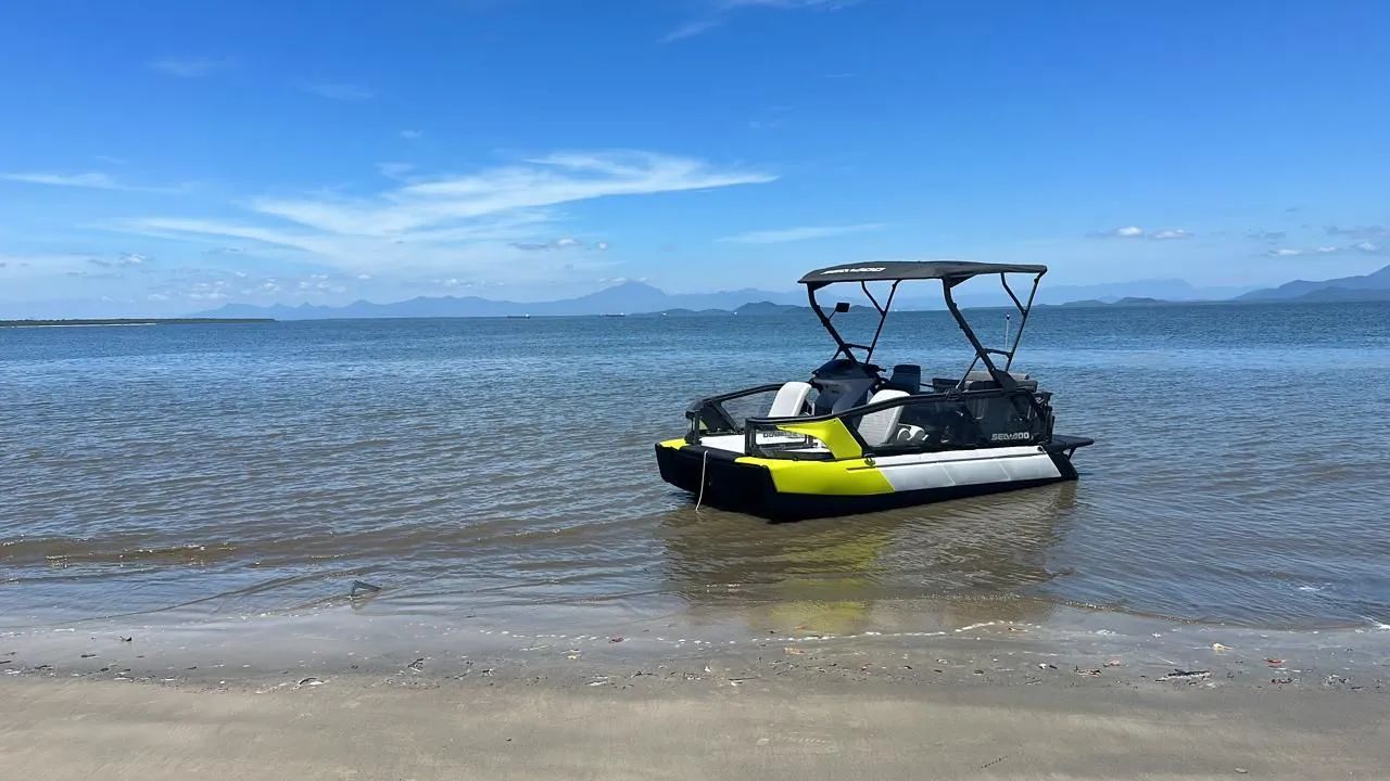 Sea-doo swicth 230 HP. <br><br>Ano: 2023.<br><br>20 horas.<br> - Foto 4