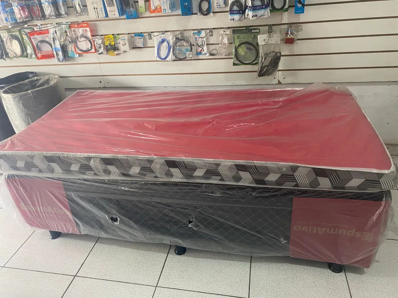 Cama solteiro box com colchão de espuma 10cm + travesseiro brinde - Foto 3