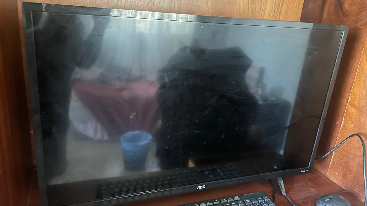 Tv 32 polegadas com defeito 