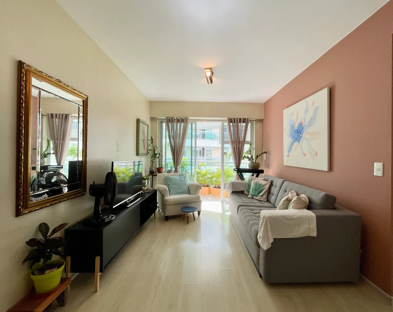 Condomínio La Place - Excelente apartamento na Barra da tijuca com 90m²