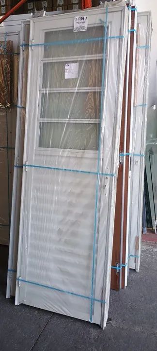 Porta de aluminio basculante star 2.10 x 80 - Pagamento na entrega