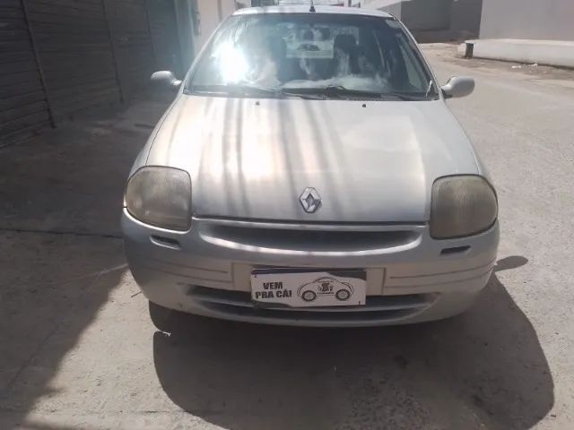Bom/Barato/Revisado e Documentado! Clio Sedan 1.6 8v/2002 - Completo! Troca Carro-Moto! - Foto 3