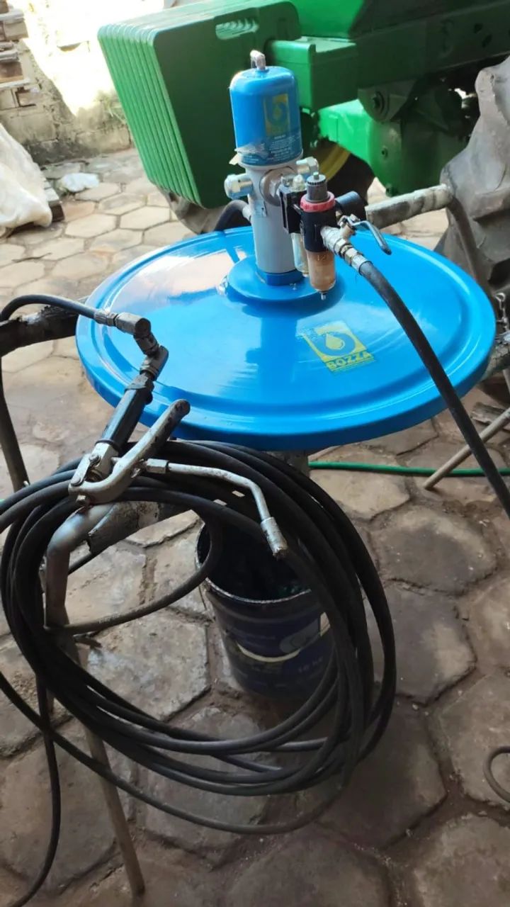 Bomba para graxa pneumática para tambor de 200kg BOZZA - Foto 3