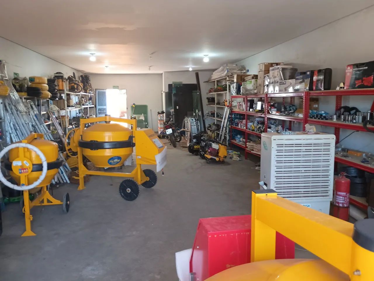 Vendo uma locadora completa 
