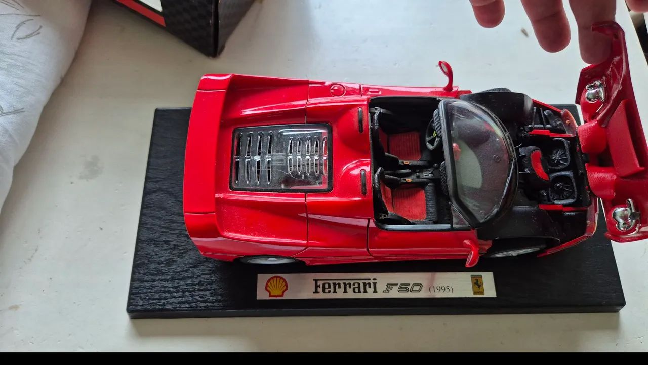 Miniatura Ferrari F50 Shell collezione  - Foto 2