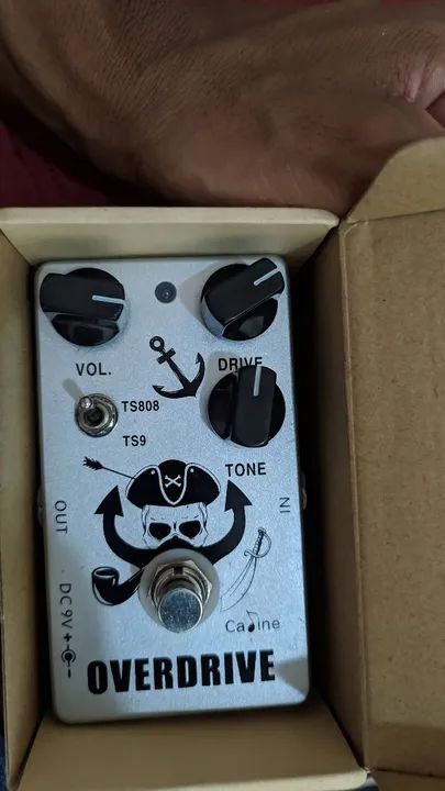 Pedal overdrive novinho 