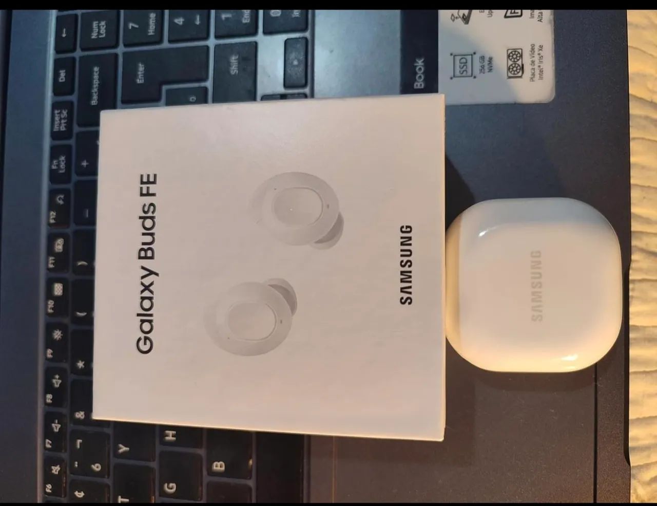 Samsung Galaxy Buds FE - Quase novos!