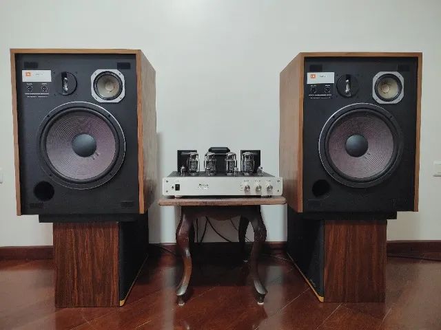Caixas de som JBL L65 "Jubal" 1
