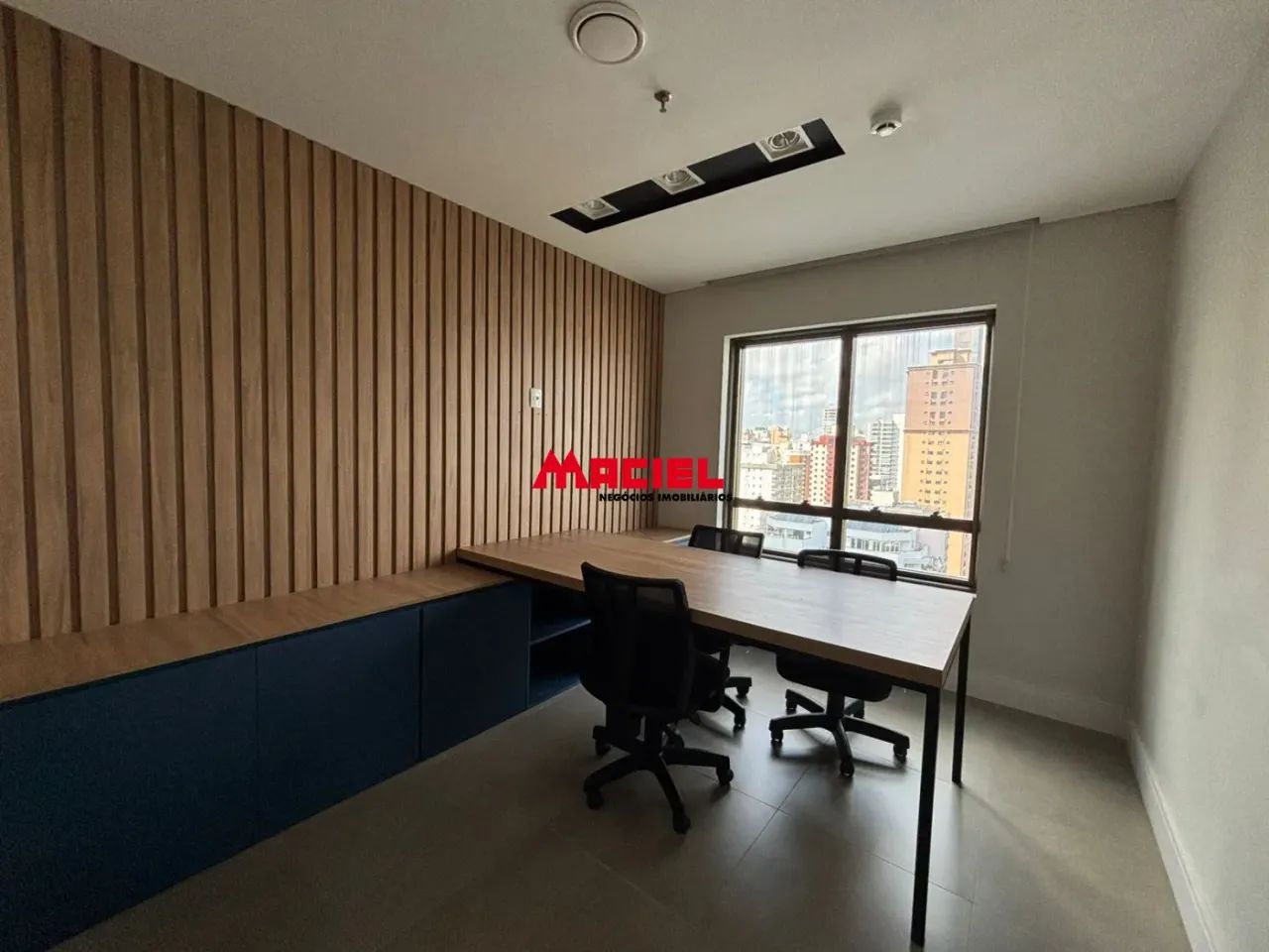 SALA A VENDA EM EXCELENTE PRÉDIO COMERCIAL NO JARDIM AQUARIUS - Foto 5