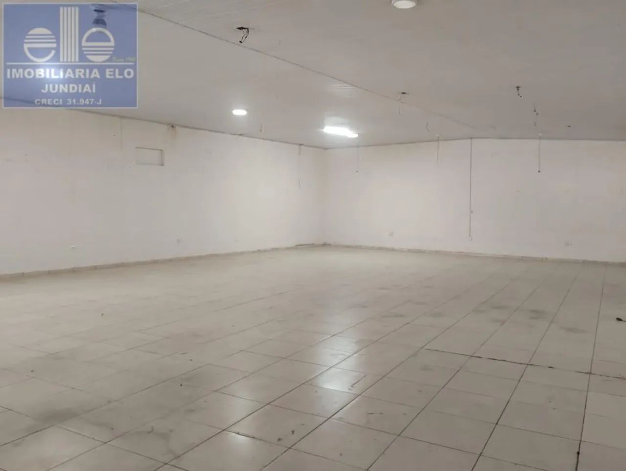 SALÃO COMERCIAL COMERCIAL em Várzea Paulista - São Paulo, Centro - Foto 4