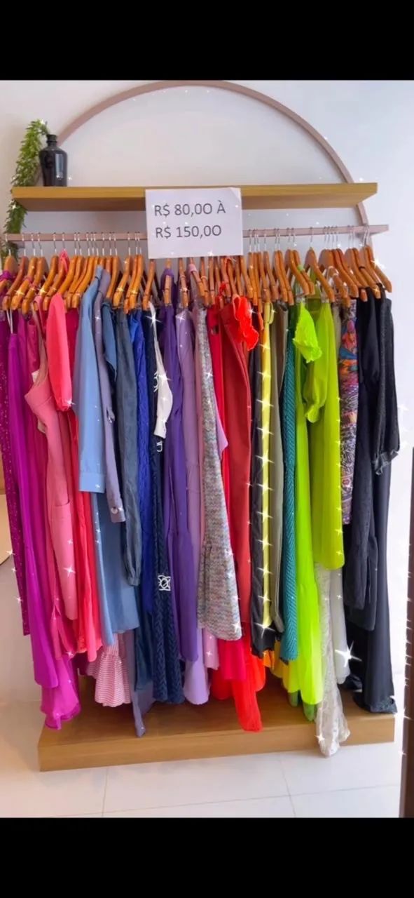 OPORTUNIDADE! LINDOS MÓVEIS PARA LOJA DE ROUPAS - Foto 4