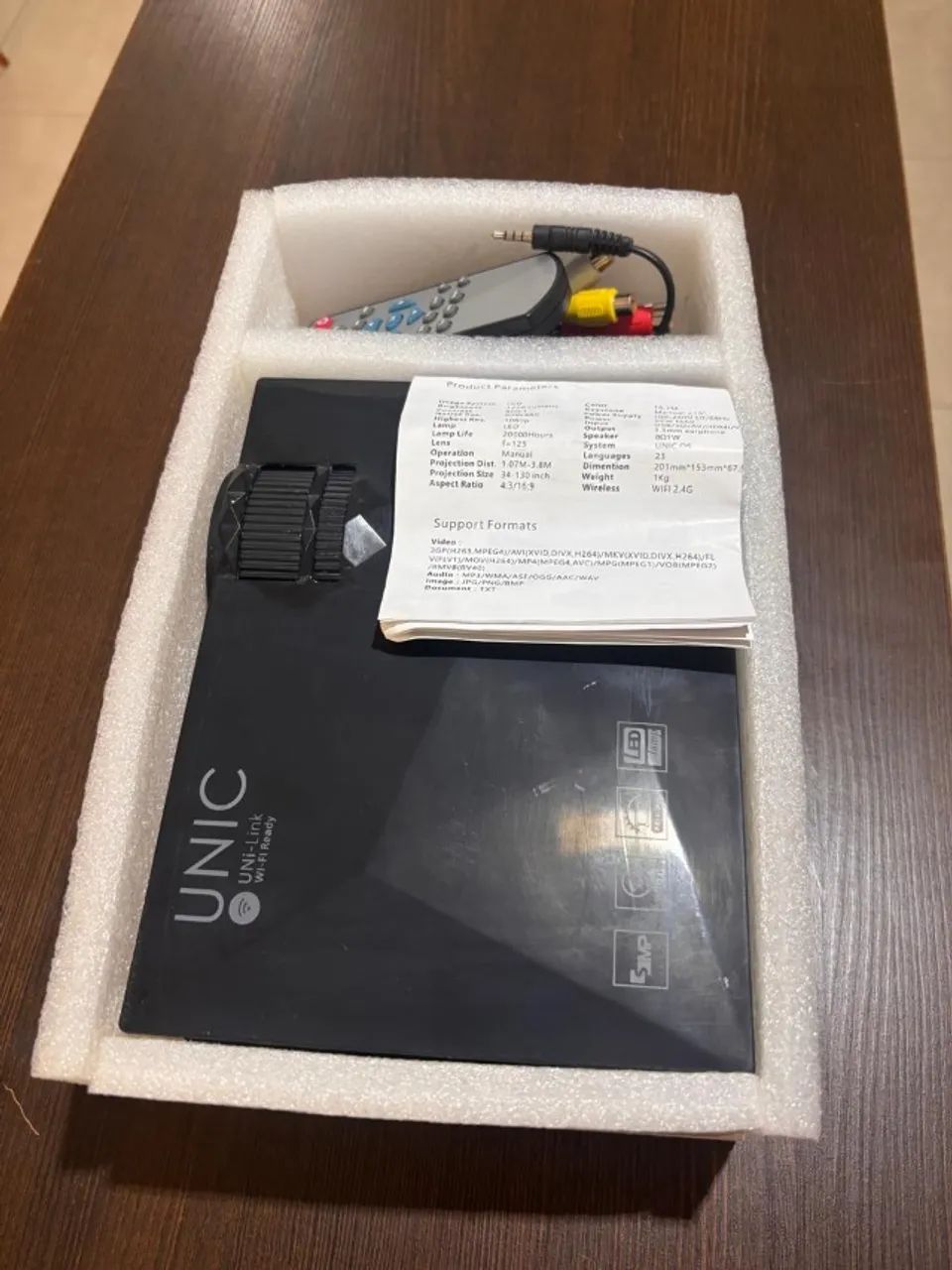 PROJETOR UNIC UNI LINK WIFI READY - Foto 5