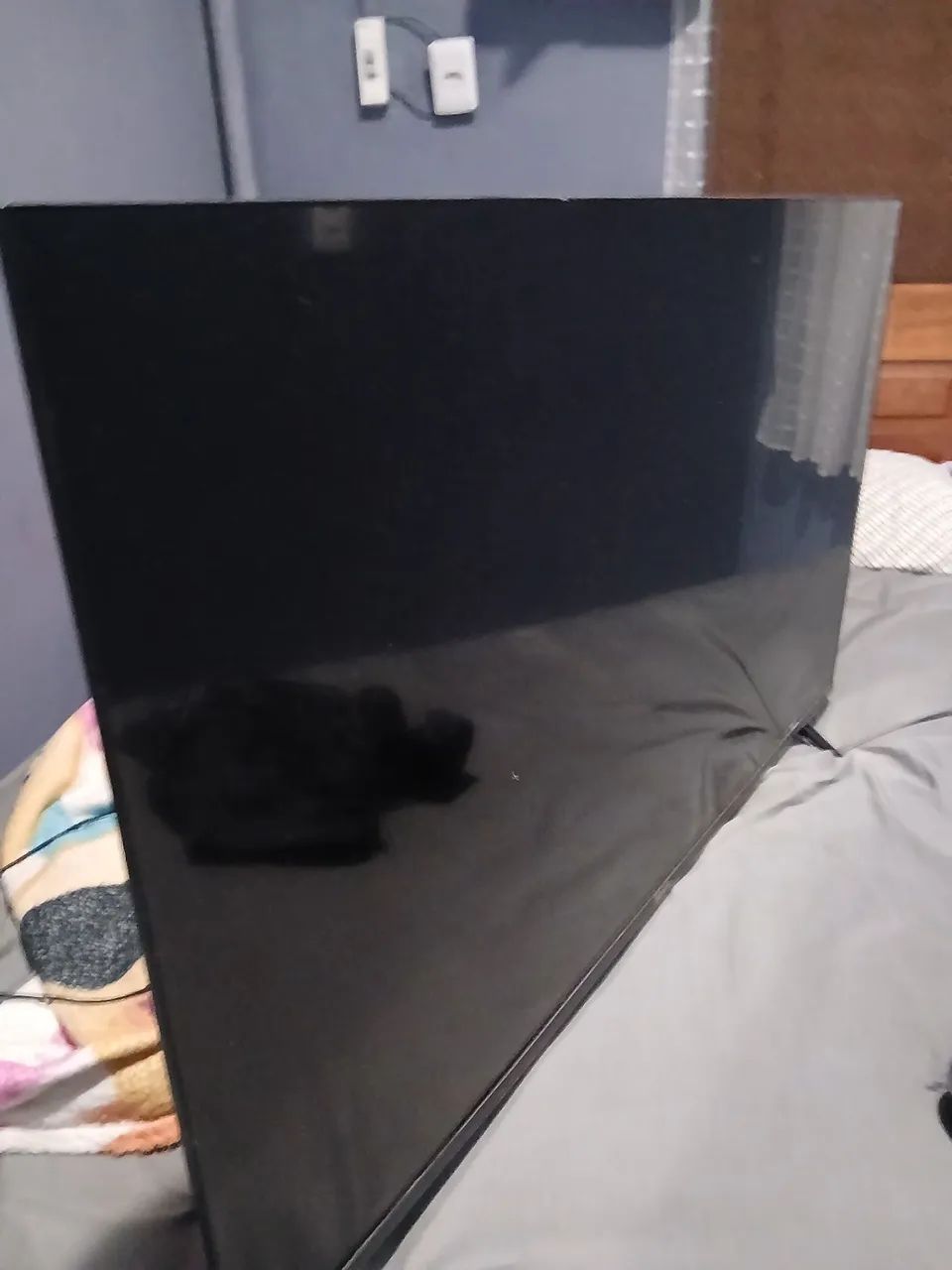 Vendo Uma televisão smart de 43 polegadas!. Ela está pegando tudo perfeitamente!. - Foto 3