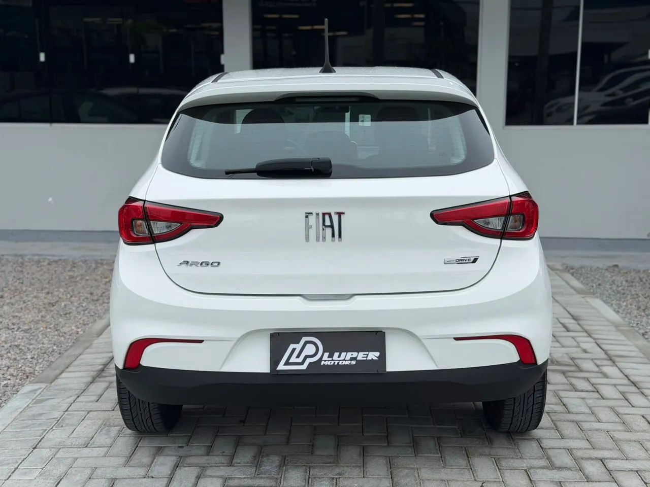 Fiat Argo Drive 1.0 6V Flex 2023 - Foto 4