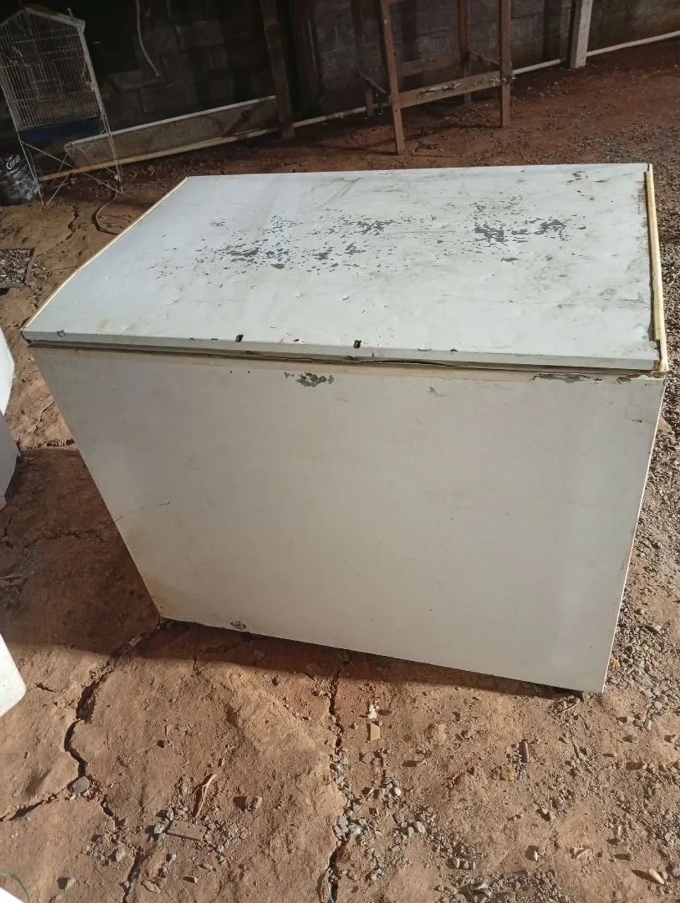 Freezer funcionando perfeitamente entrego 900 - Foto 3