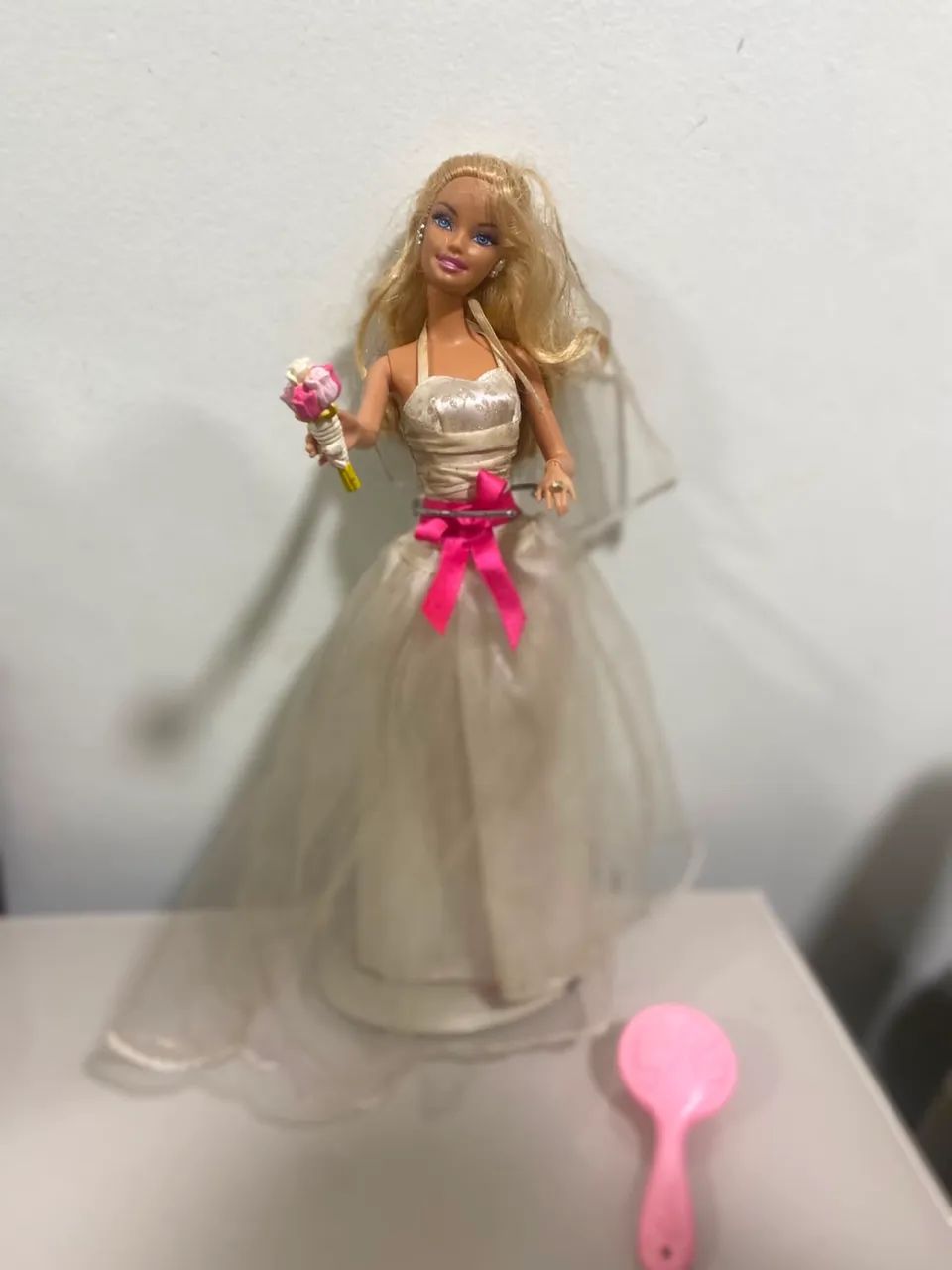 Barbie noiva boneca
