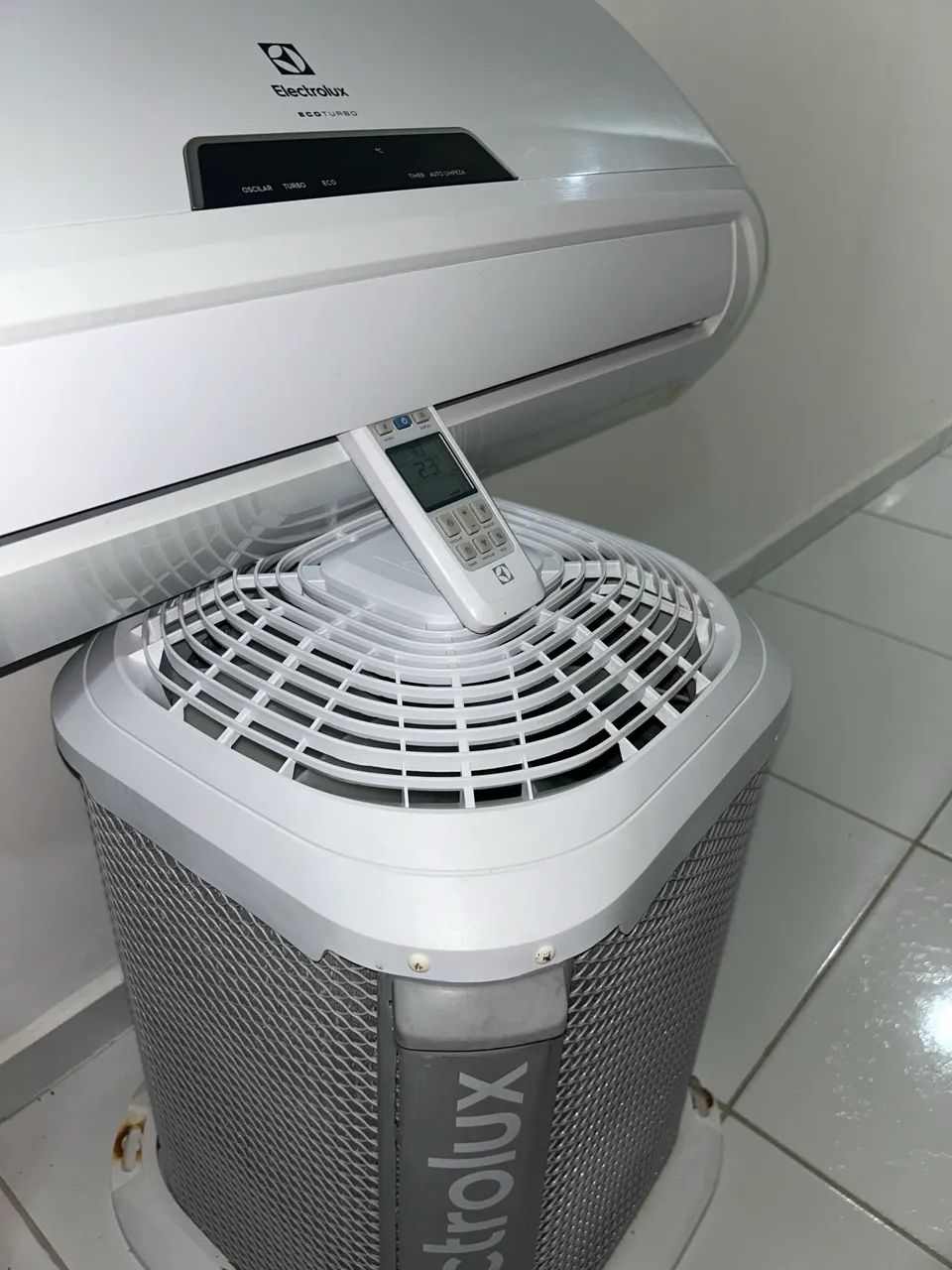 Ar condicionado Eletrolux  apenas 6 meses de uso  - Foto 4