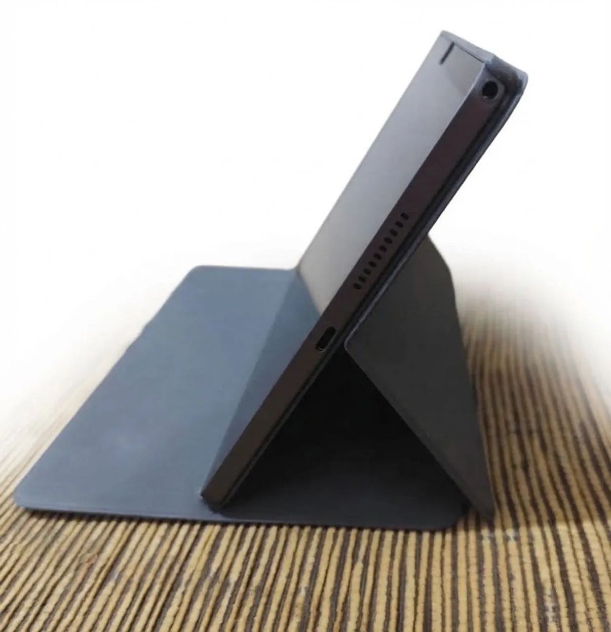 Tablet Lenovo Tab 10.1" - Octa-Core, 4GB RAM, 64GB, Wi-Fi, Android 14 - Foto 4