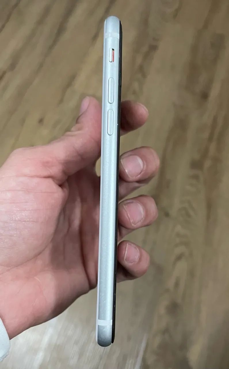 Iphone SE 2º geração - Foto 4